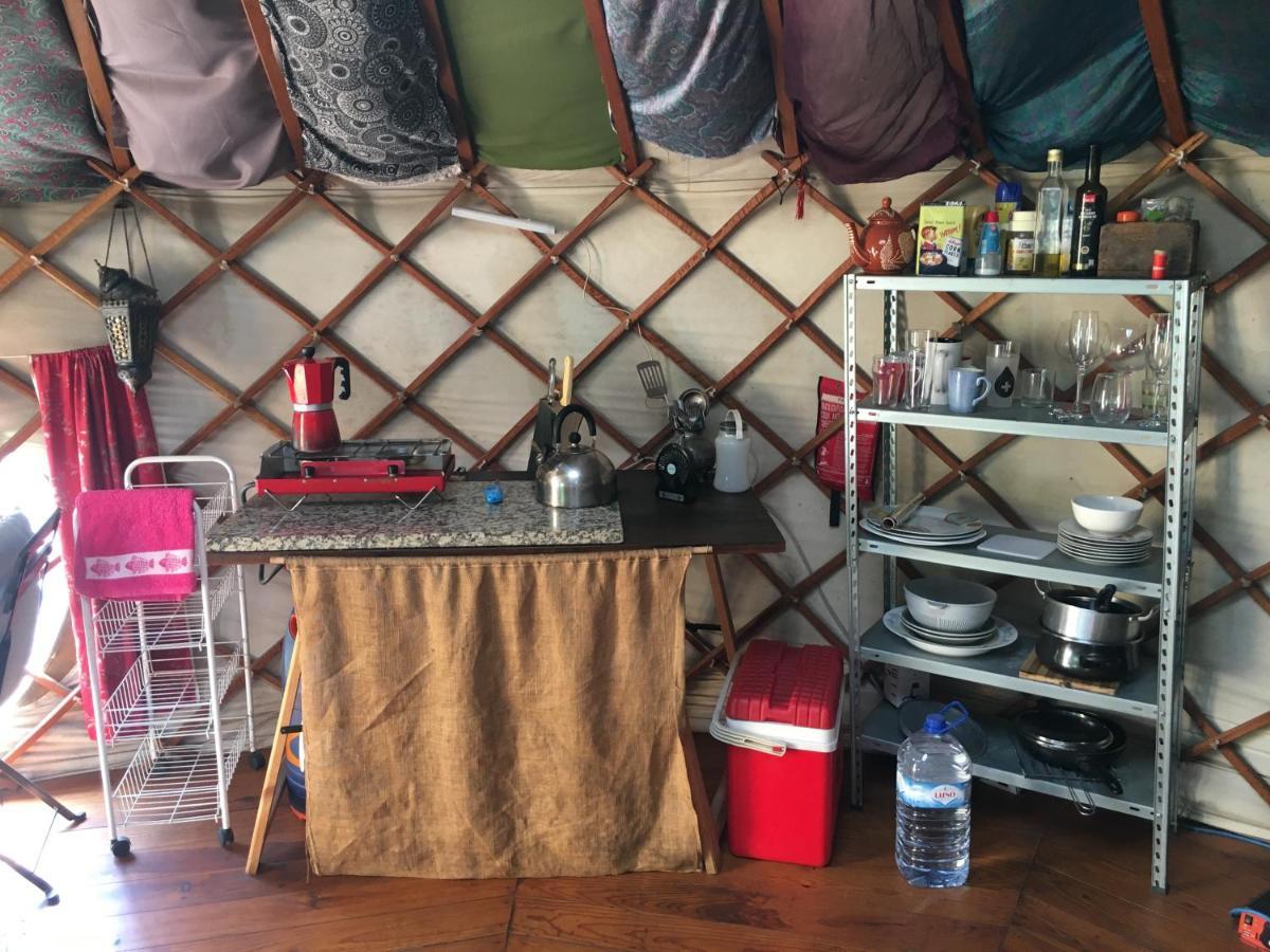 Star Gazing Luxury Yurt With River Views, Off Grid Eco Living Vale do Barco Ngoại thất bức ảnh