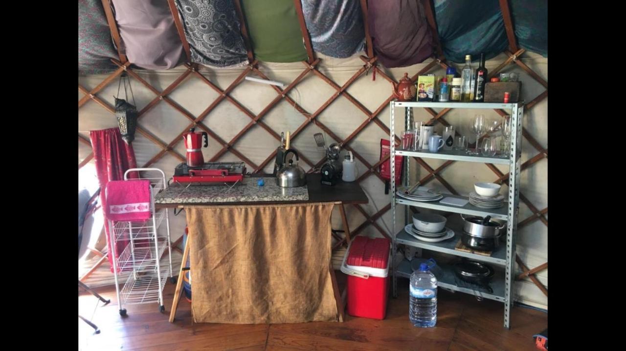 Star Gazing Luxury Yurt With River Views, Off Grid Eco Living Vale do Barco Ngoại thất bức ảnh
